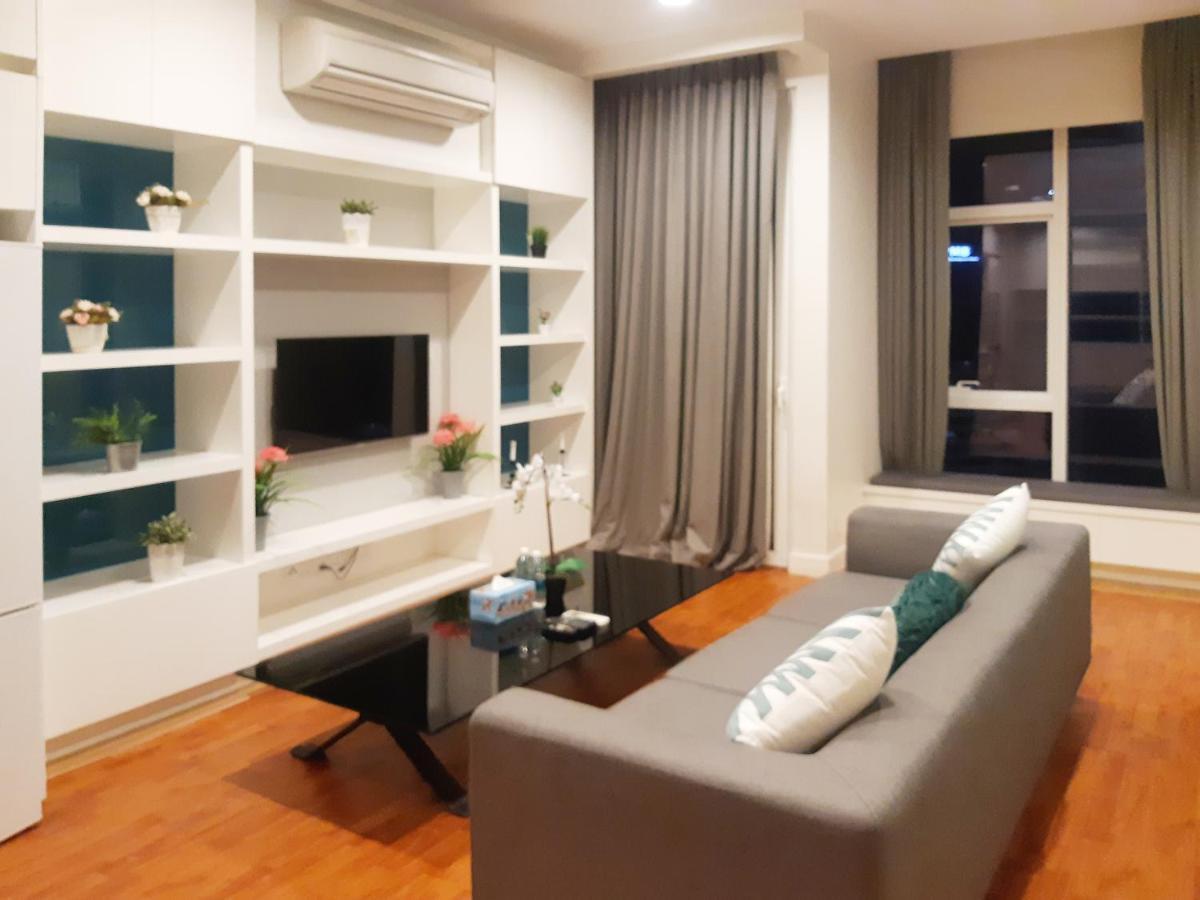 City Stay At The Platinum Klcc 쿠알라룸푸르 외부 사진